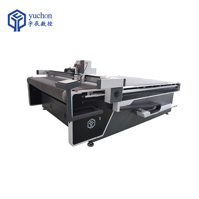 Máquina de corte de tecido YUCHEN 1625 para venda