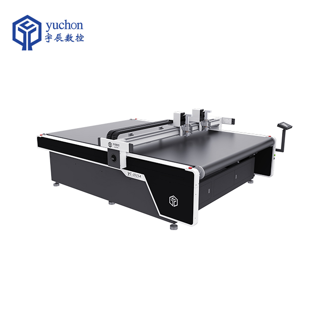 Máquina de corte de faca vibratória de tapete de carro CNC