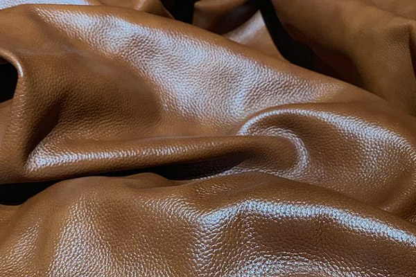 Sistema de máquina de corte de couro genuíno